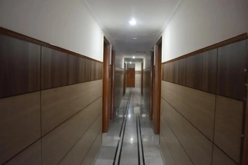 Джаландхар: Oyo Flagship Vivek International Hotel