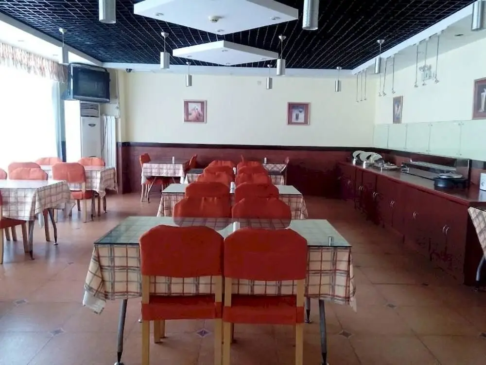 Хух-Хото: Home Inn Shiyangqiao
