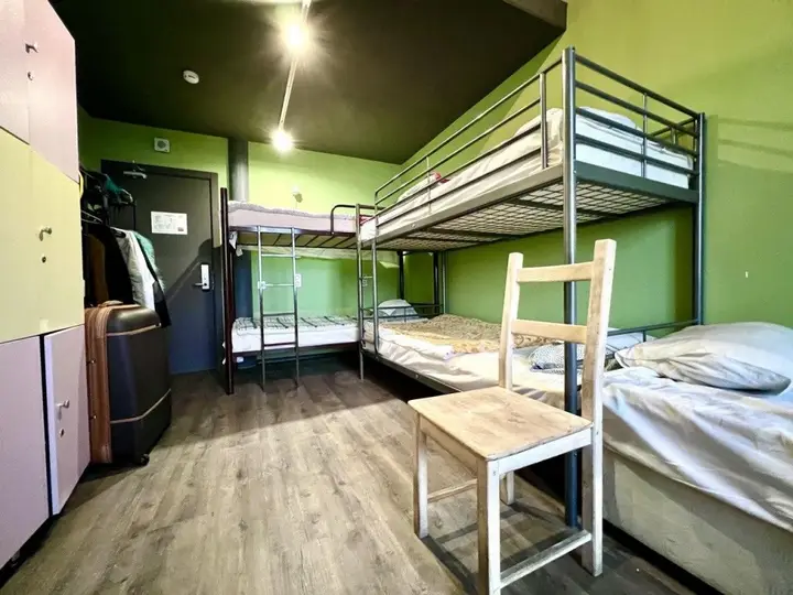 Москва: Roof Hostel