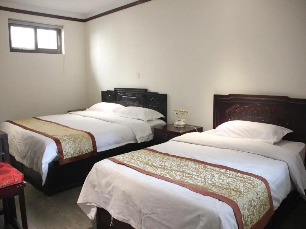 Пекин: Jintai Quadrangle Dwellings  Xu Yard Hotel (Jishuitan) (Currently unavailable)