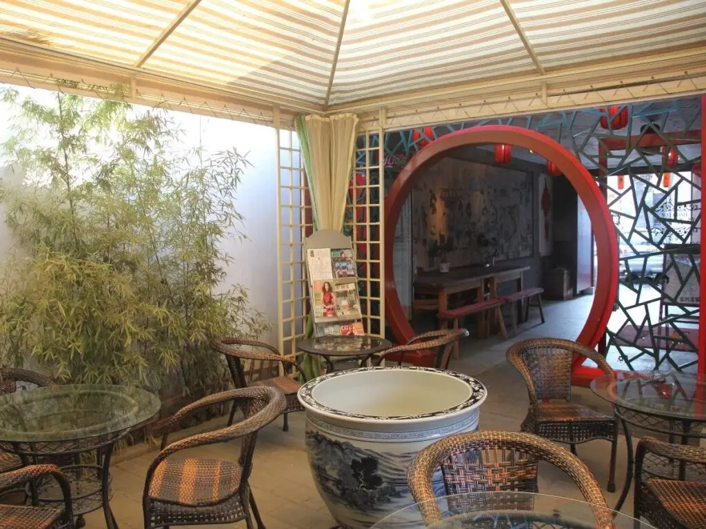 Пекин: Jintai Quadrangle Dwellings  Xu Yard Hotel (Jishuitan) (Currently unavailable)
