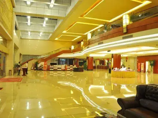 International Hotel — фото 1
