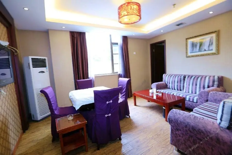 Чунцин: Bishan Hushang Hotel