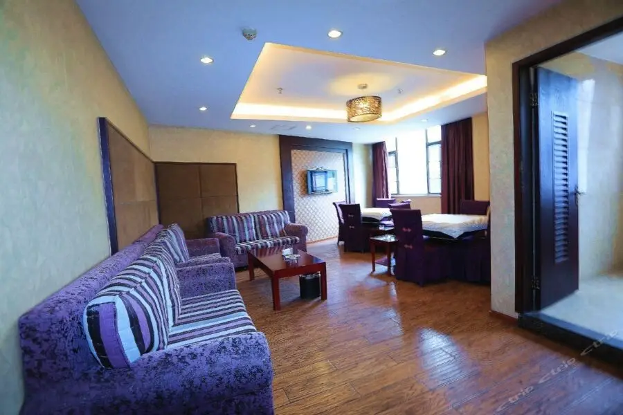 Чунцин: Bishan Hushang Hotel