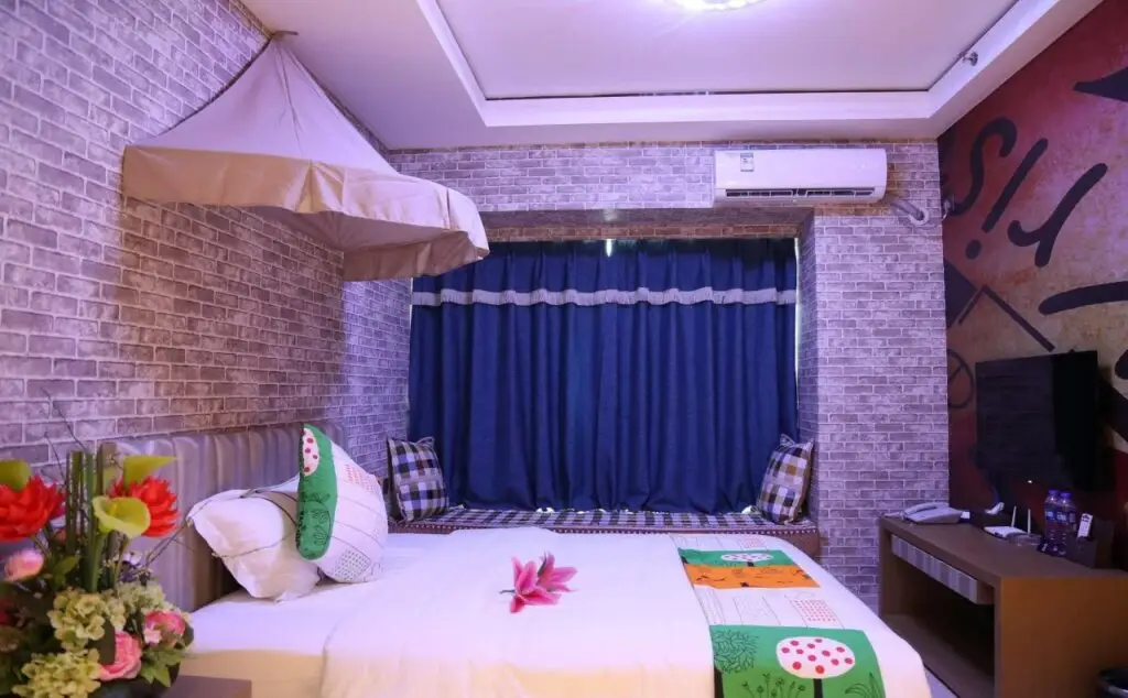 Гуанчжоу: Poly Tai To Wun Apartment