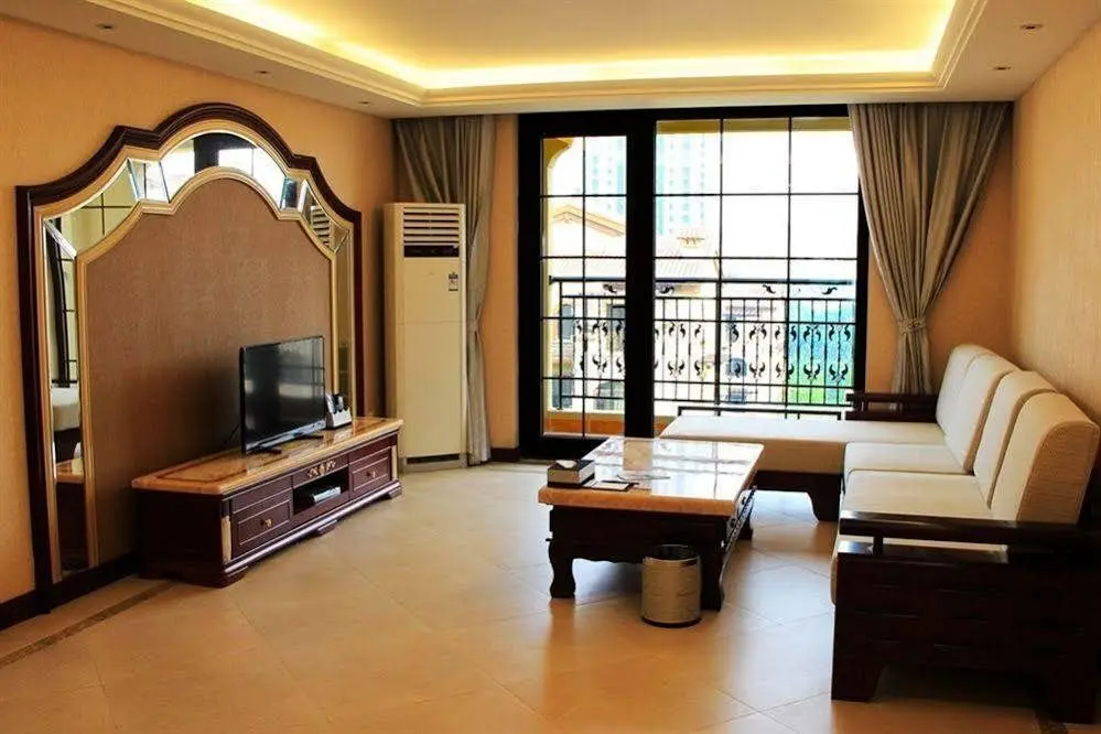 Циндао: Qingdao Bushe Golden Beach Apartment