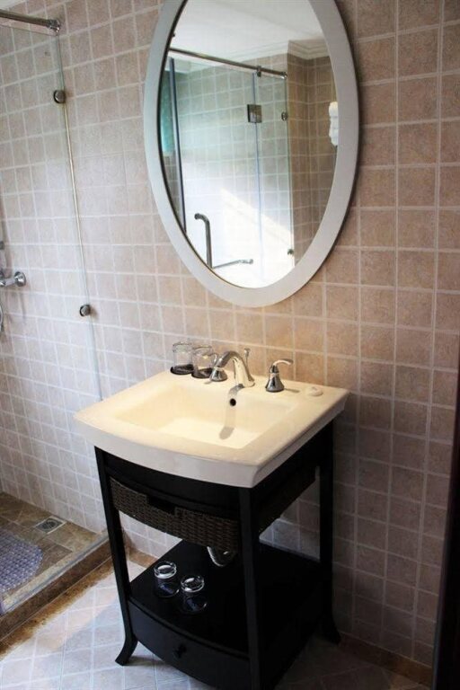 Циндао: Qingdao Bushe Golden Beach Apartment