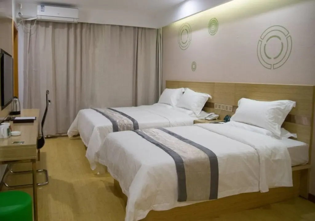 Шанхай: GreenTree Inn Shanghai Hongqiao NECCSH Shenhong Road Express