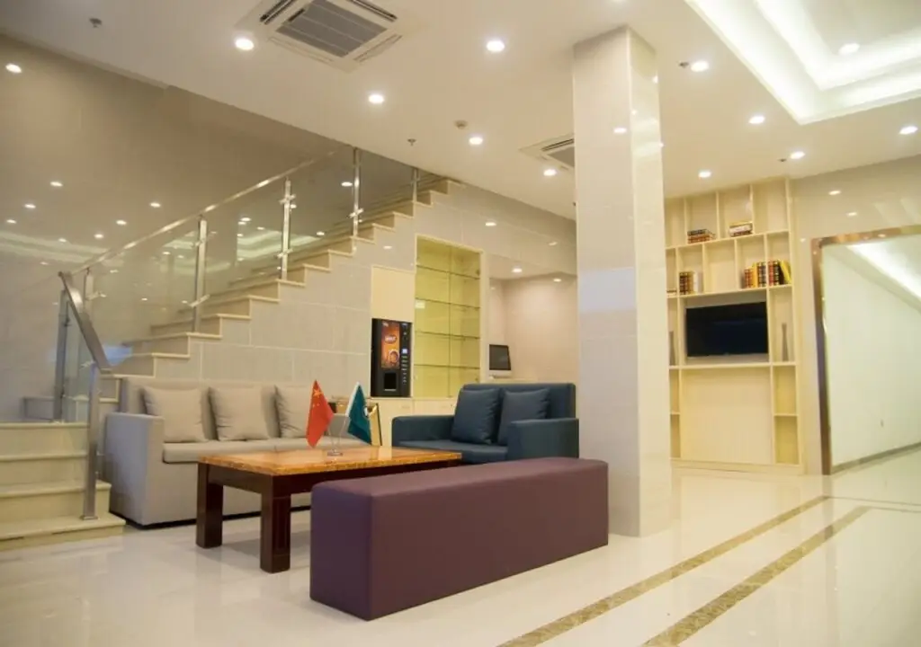 Шанхай: GreenTree Inn Shanghai Hongqiao NECCSH Shenhong Road Express