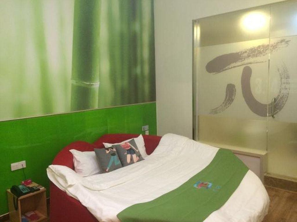 Тунляо: Pai Hotel West Tongliao River Liaohe Park