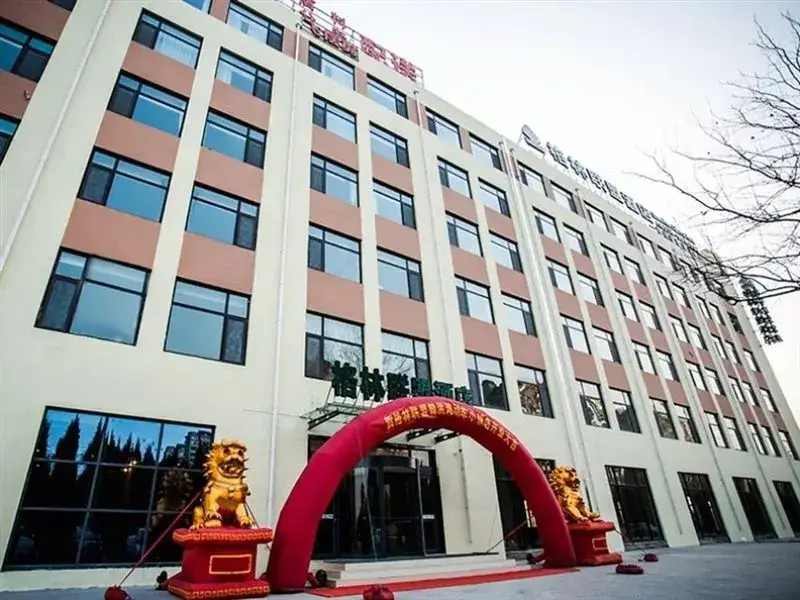 Циндао: GreenTree Alliance Qingdao Chengyang District East Jinhong Road Motor Car Town Hotel