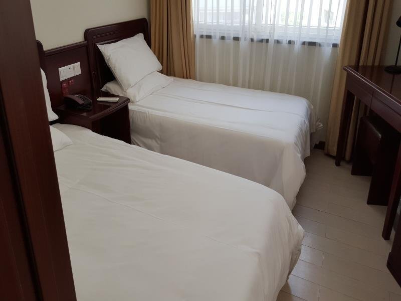 Циндао: Qingdao Elan Inn Shanghai Road Pichaiyuan Branch