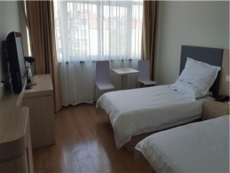 Циндао: Qingdao Elan Inn Shanghai Road Pichaiyuan Branch