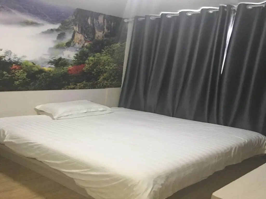 Циндао: 7 Days Inn Qingdao Zhongshan Road