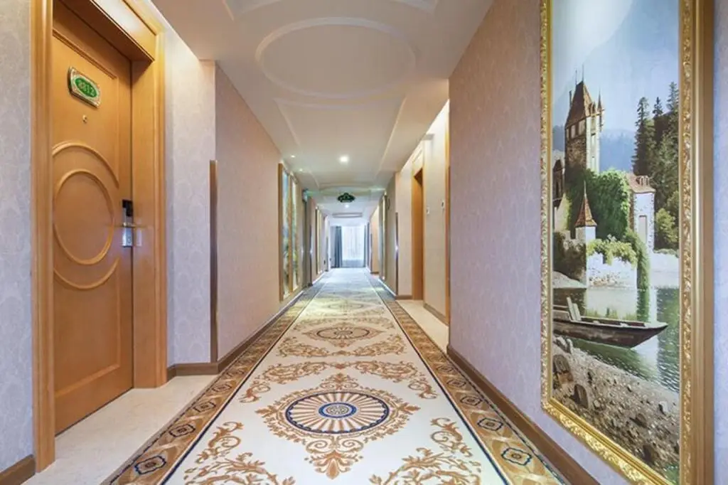 Шэньчжэнь: Vienna Hotel Shenzhen Gongming Hufa Bei Road Branch
