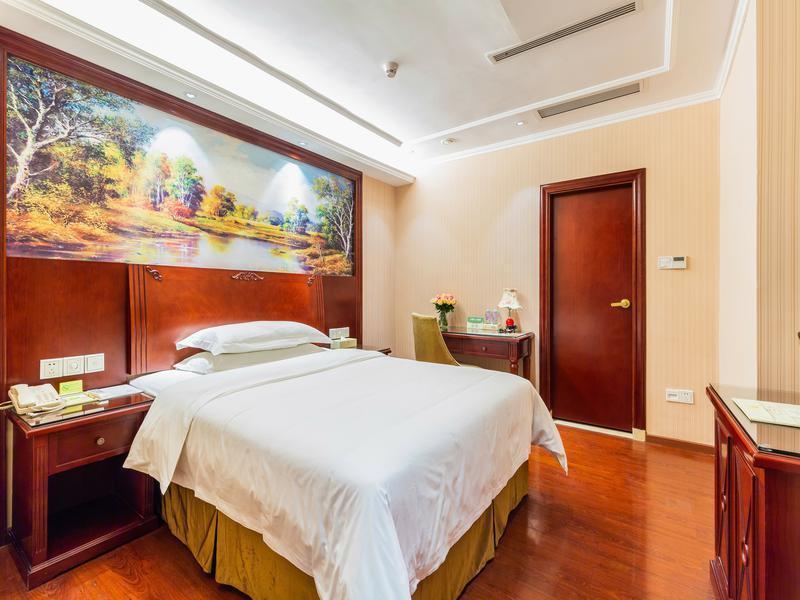 Шэньчжэнь: Vienna Hotel Shenzhen Guanlan Guanguang Road Foxconn