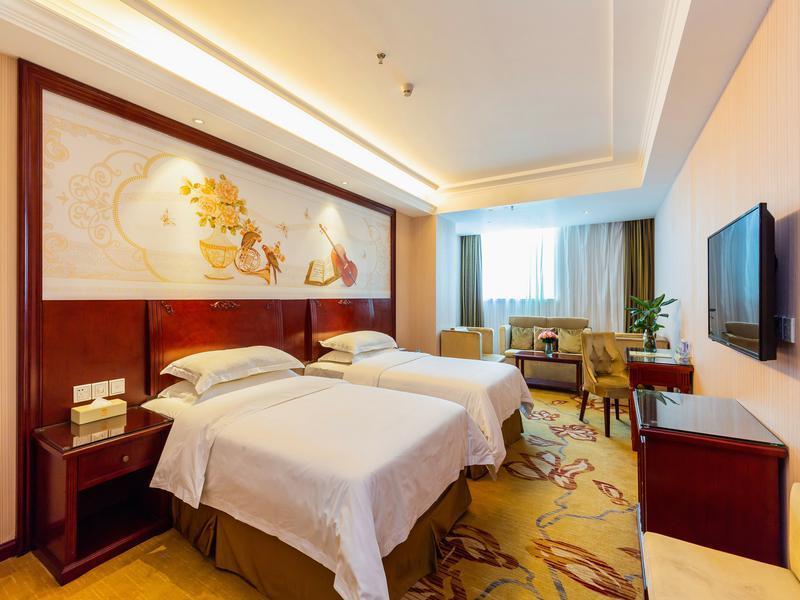 Шэньчжэнь: Vienna Hotel Shenzhen Guanlan Guanguang Road Foxconn