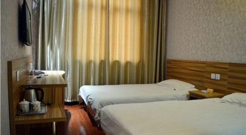 Шицзячжуан: Yake E-Home Kuaijie Hotel Luquan Branch