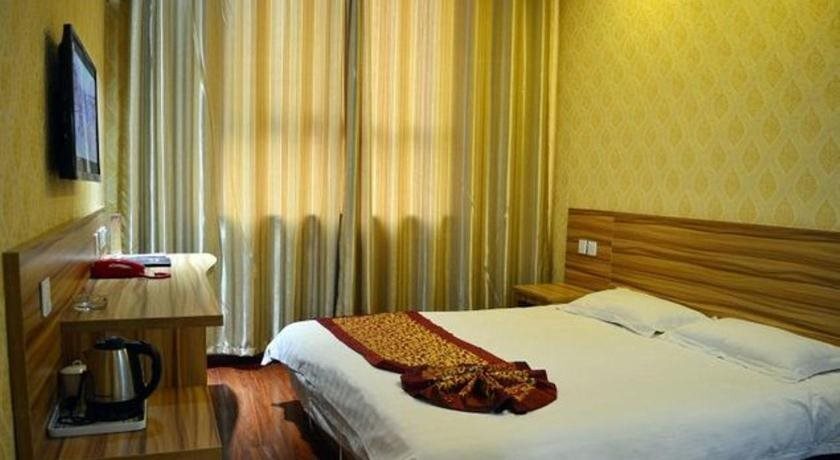 Шицзячжуан: Yake E-Home Kuaijie Hotel Luquan Branch