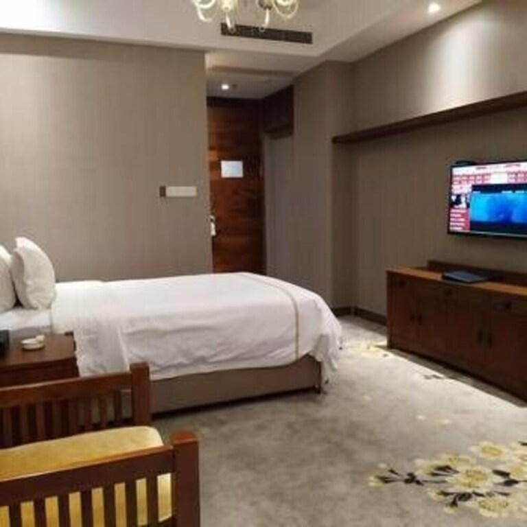 Yunzhibin Jinghao Hotel — фото 1