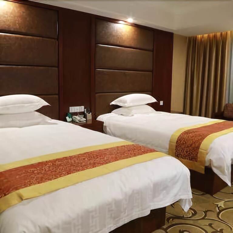 Цзясинь: Tiandu Hotel