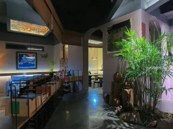 Чжанцзяцзе: Daobian Hotel