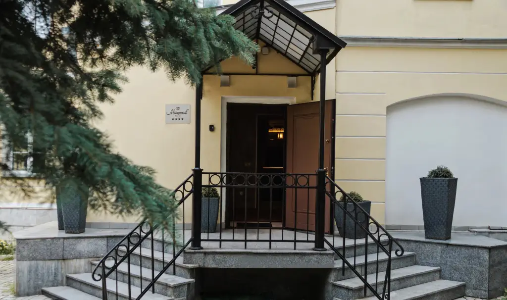 Москва: Отель Меншиков