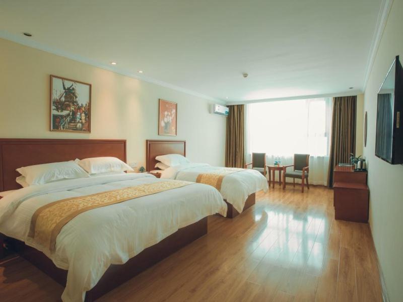Чжоукоу: GreenTree Inn Henan Zhoukou Huaiyang County Longdu Avenue Xihe Square Express Hotel