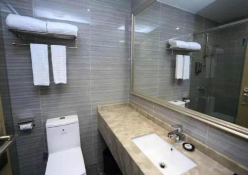 Шэньчжэнь: Shenzhen Yayuan Port Hotel