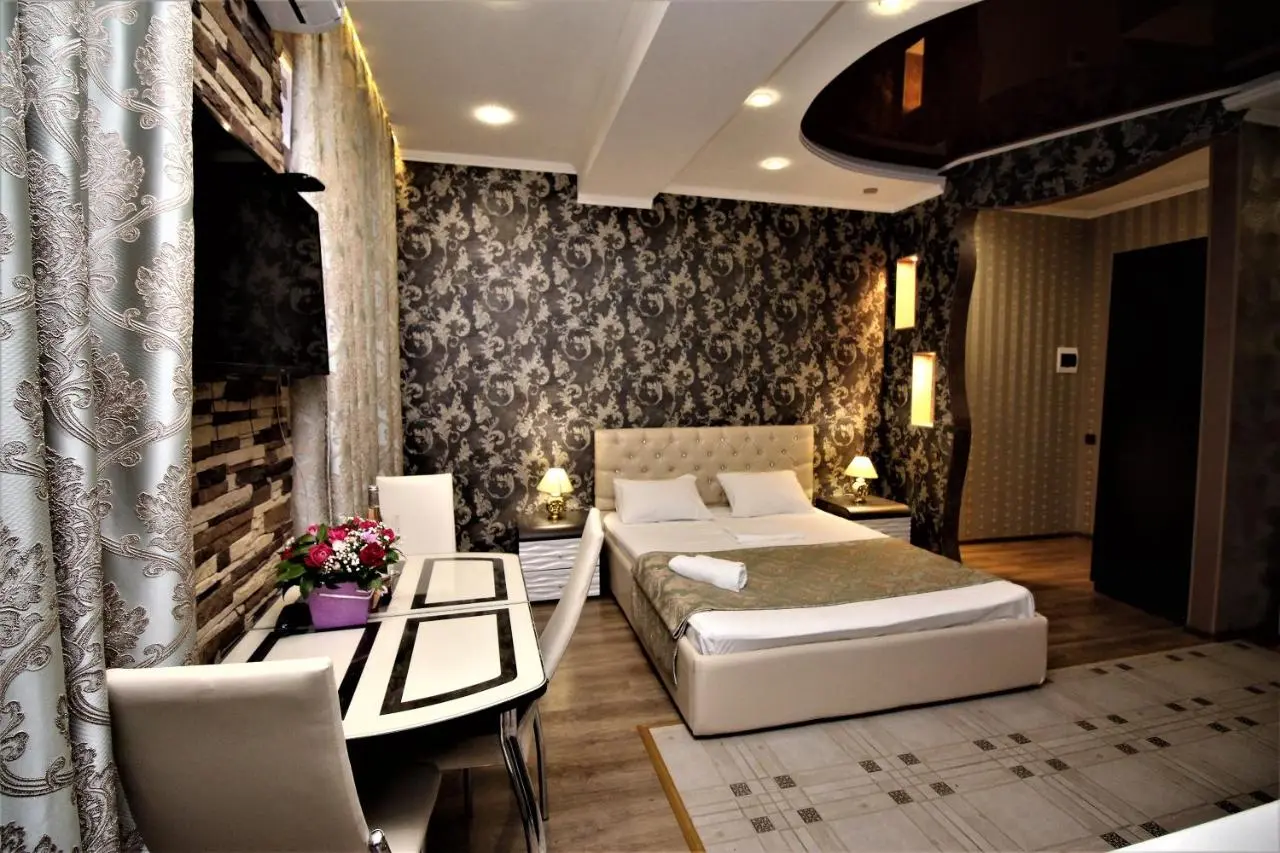 Красная Поляна: Studio in Monaco Club