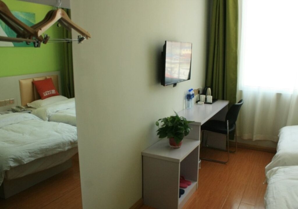 Синьчжоу: Shell Xinzhou Jingle County Echeng Road Hotel