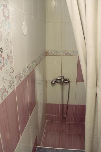 Доброта: Hostel Amigo