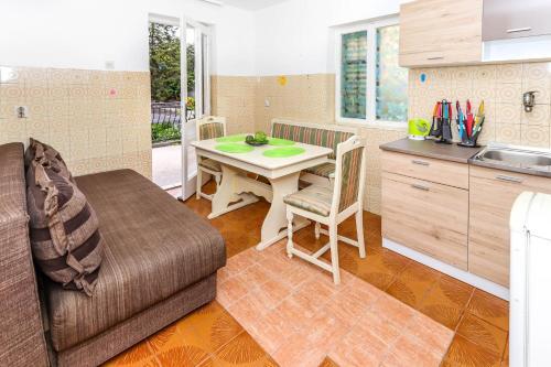 Доброта: Hostel Amigo