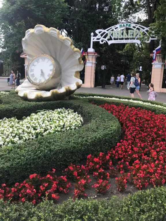Сочи: Апартаменты Riviera Park Konstial Сердце Города на Море