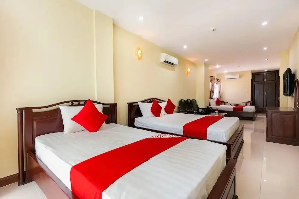 Di Tan Hotel by OYO Rooms — фото 1