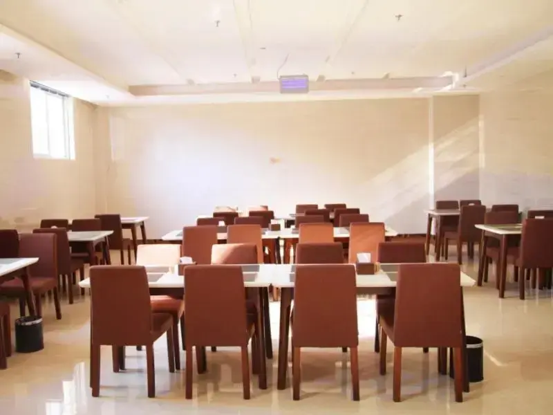 Хецзе: GreenTree Inn Heze Danxian Shangmaocheng Business Branch