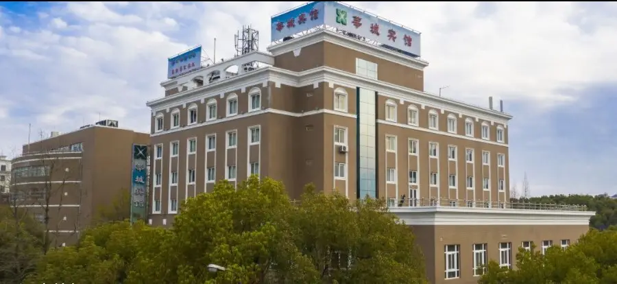 Xincheng Hotel — фото 1