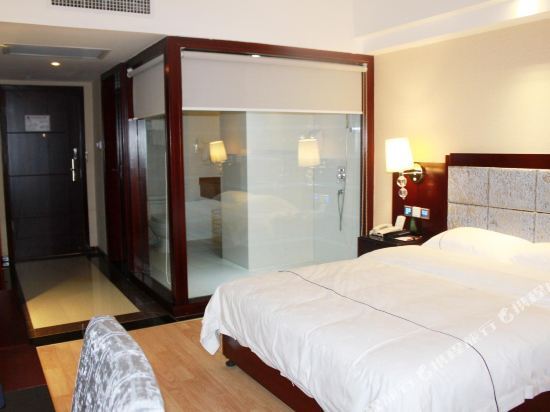 Гуйлинь: Lingnan International Hotel