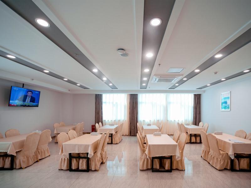 Чжанцзяган: Greentree Inn Jiangsu Suzhou Zhangjiagang Tangshi Town Yangzi Road Express Hotel