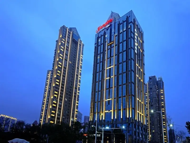 Наньчан: Hampton by Hilton Nanchang Tengwang Tower