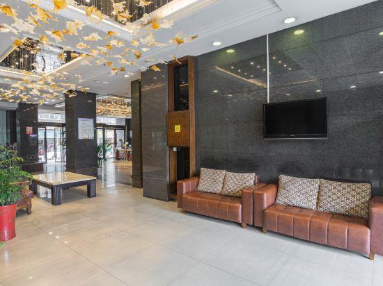 Wuhan H.Q Youth Hotel — фото 1