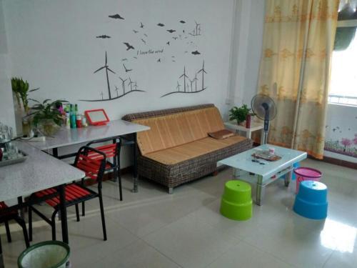 Шэньчжэнь: Migratory Bird Fly Hostel