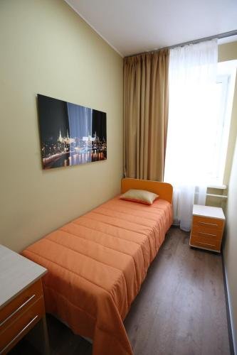 Москва: Guest House on 16-ya Parkovaya 17s1