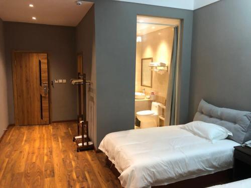 Далянь: Yilv Yangguang Hotel