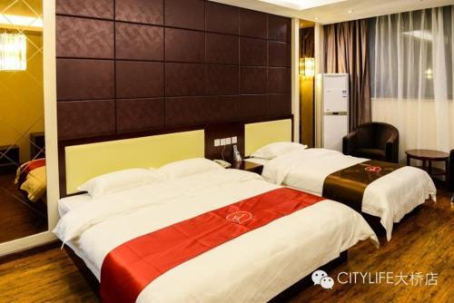 Янчжоу: Thank Inn Chain Hotel Jiangsu Yangzhou Jiangdu District Daqiao Town