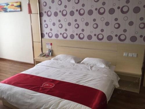 Янчжоу: Thank Inn Chain Hotel Jiangsu Yangzhou Jiangdu District Daqiao Town