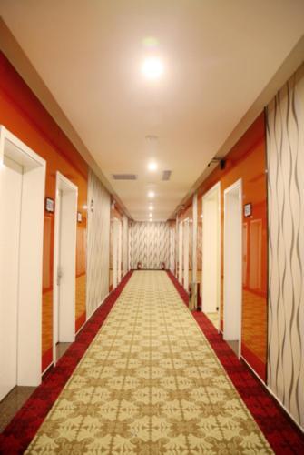 Thank Inn Chain Hotel Hebei Baoding Tang Town North Zhongshan Avenue — фото 1