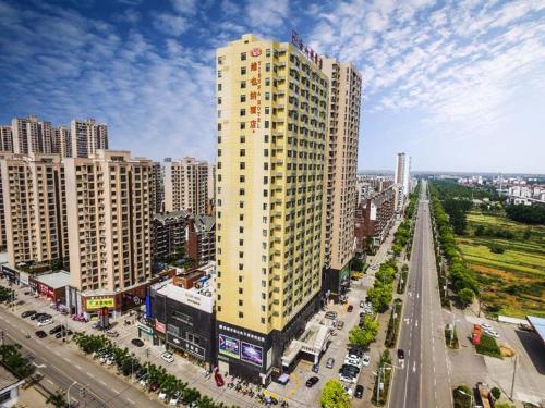 Инчэн: Vienna Hotel Yingcheng Hai Mountain Yingcheng
