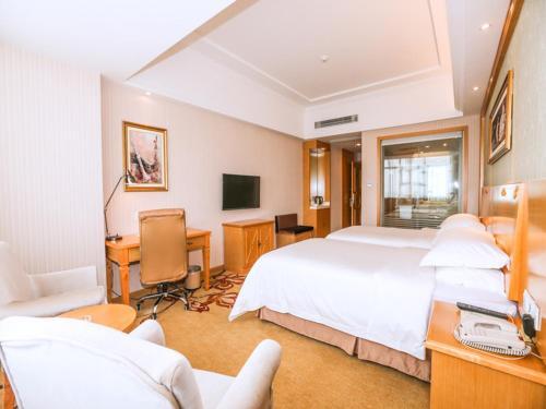 Инчэн: Vienna Hotel Yingcheng Hai Mountain Yingcheng
