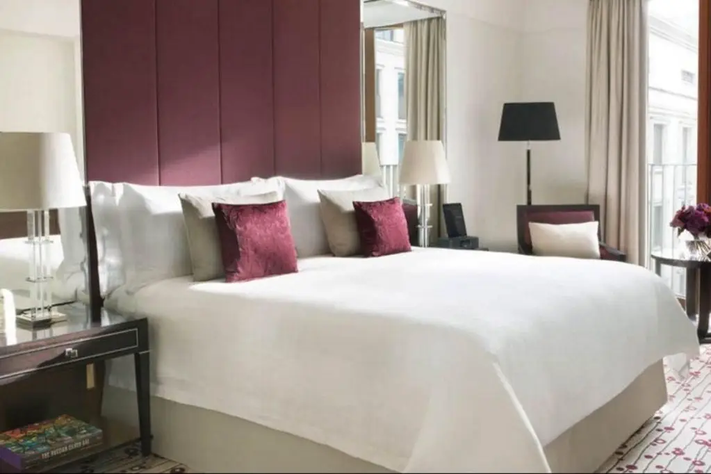 Москва: Гостиница Four Seasons Hotel Moscow